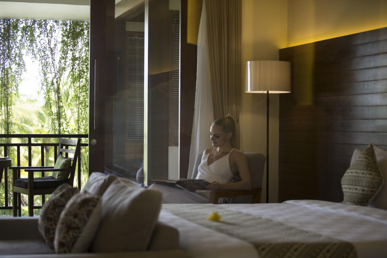 Suite Junior con vistas a la piscina