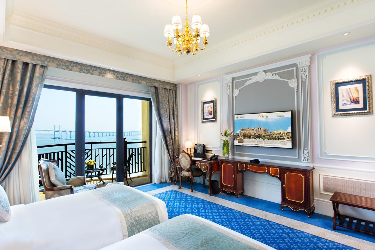 Superior Double or Twin Room with Sea View