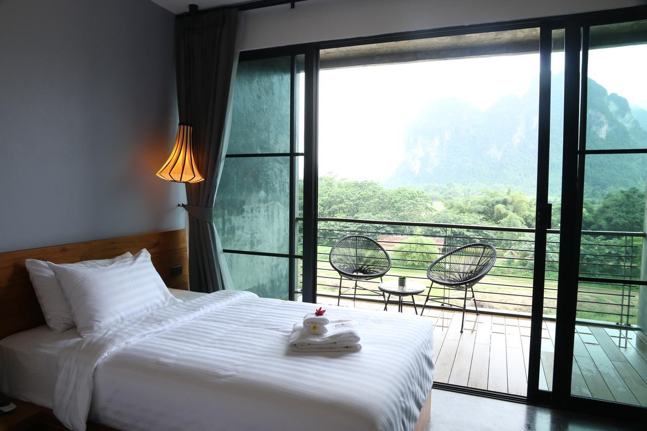 Premier Twin Room