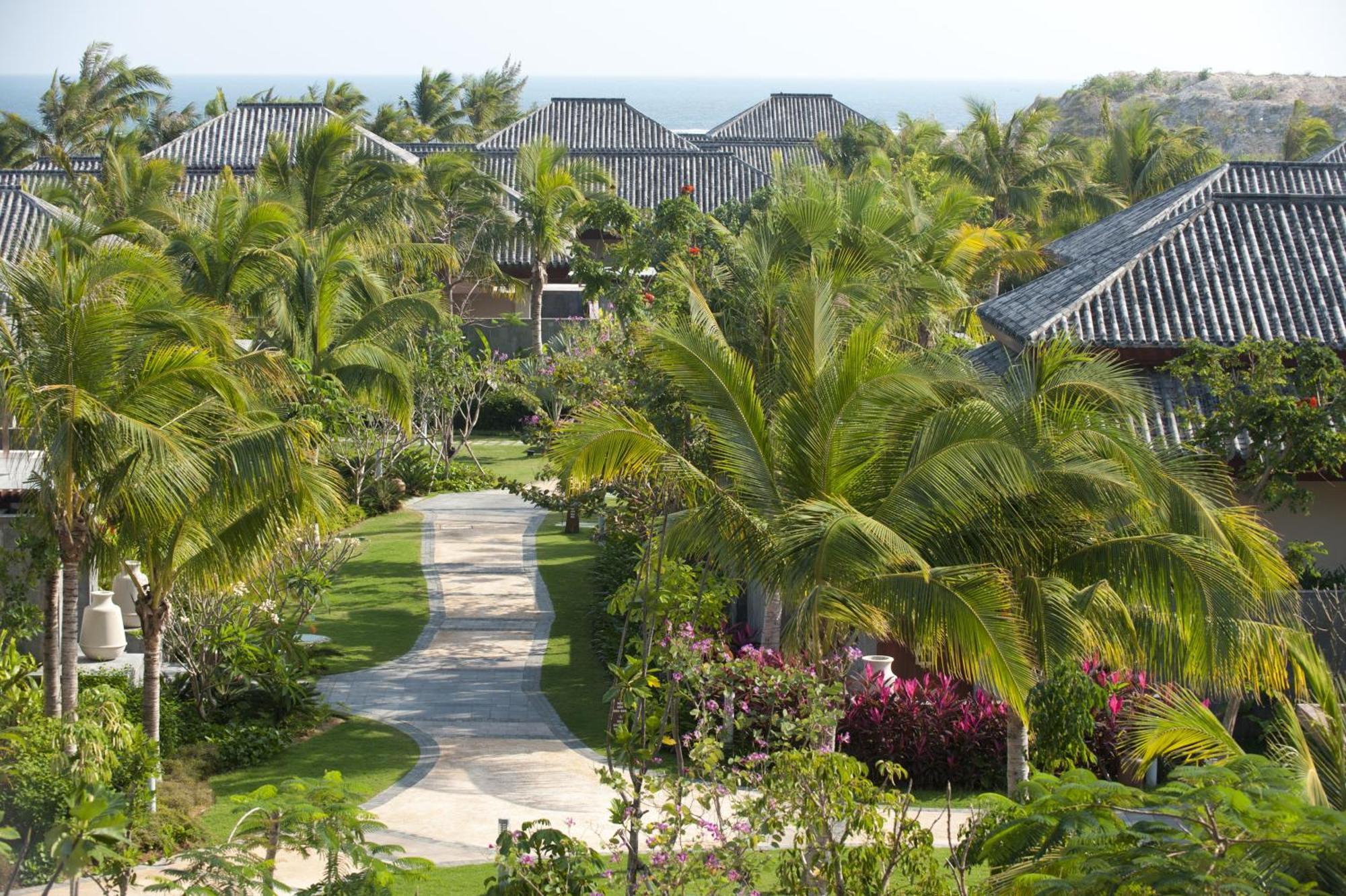 One bedroom SPA Pool Villa <First Welcome fruit Daily 4 pieces of laundry serviceT-Shirts only Need to make appointment 1 Complimentary daily 60 minutes message one person only>,752616215:JPEG