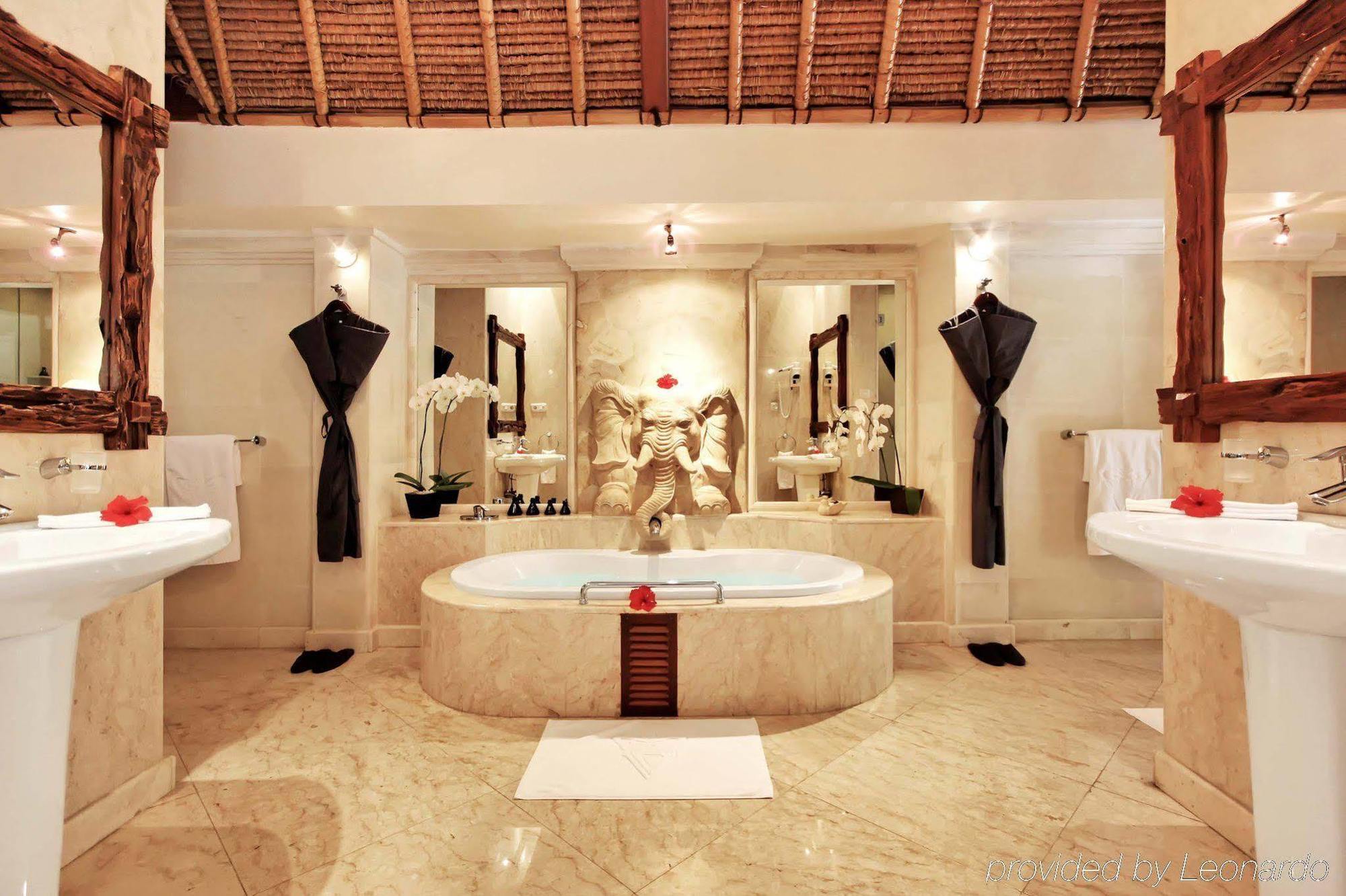 Villa Elephant con piscina