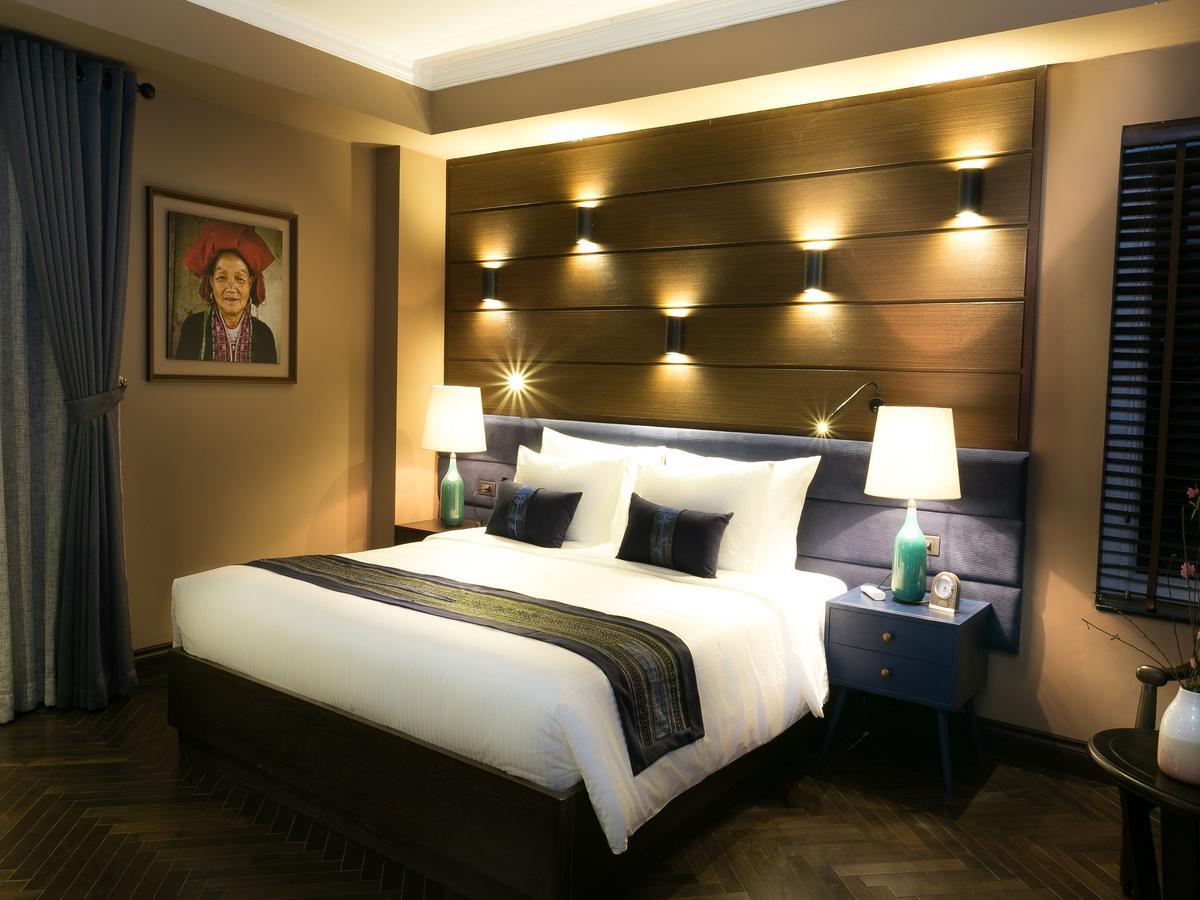 Deluxe Room with Window