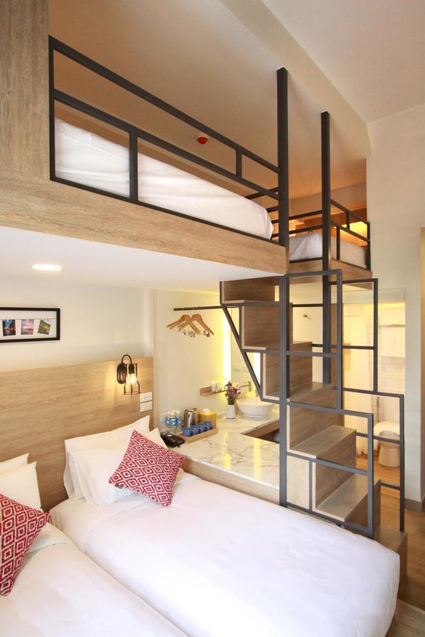 Quadruple King Room