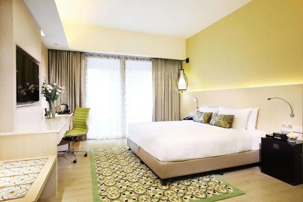 Superior Double or Twin Room,703535359:JPEG