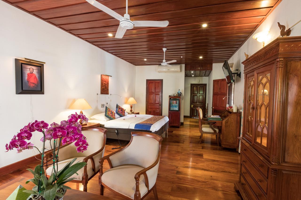 Junior Suite with Mekong River View