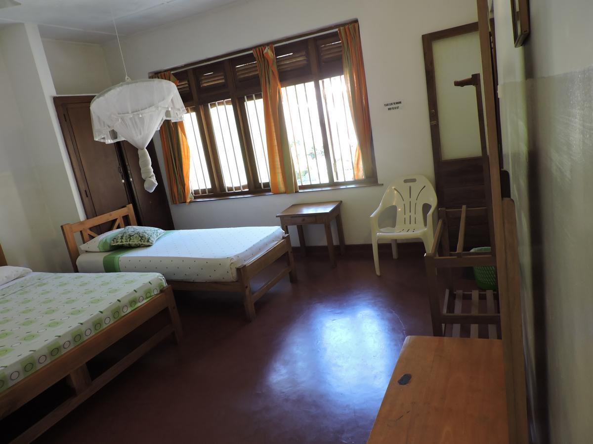 Triple Room,640602678:JPEG