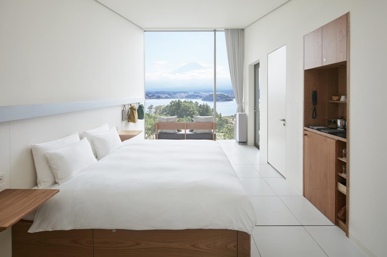 King Room with Lake View