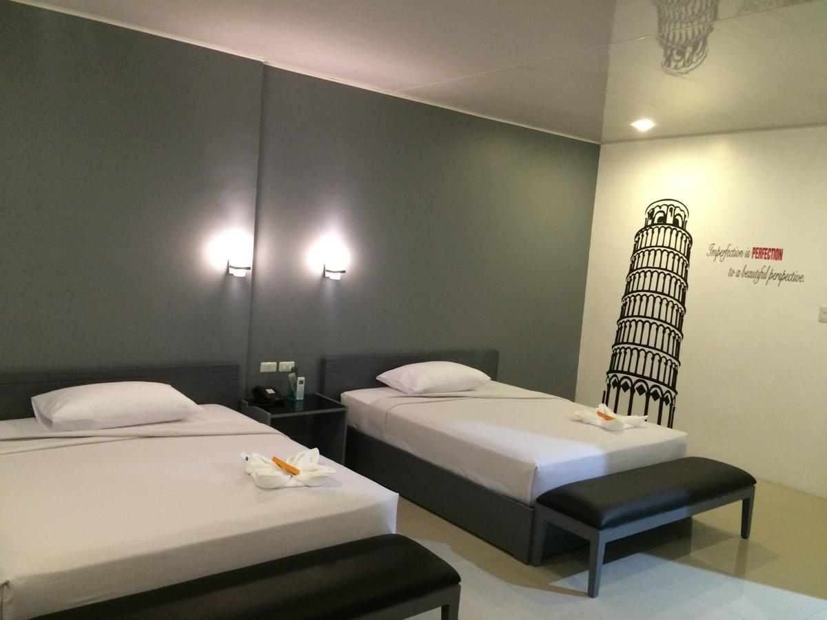 Suite Room