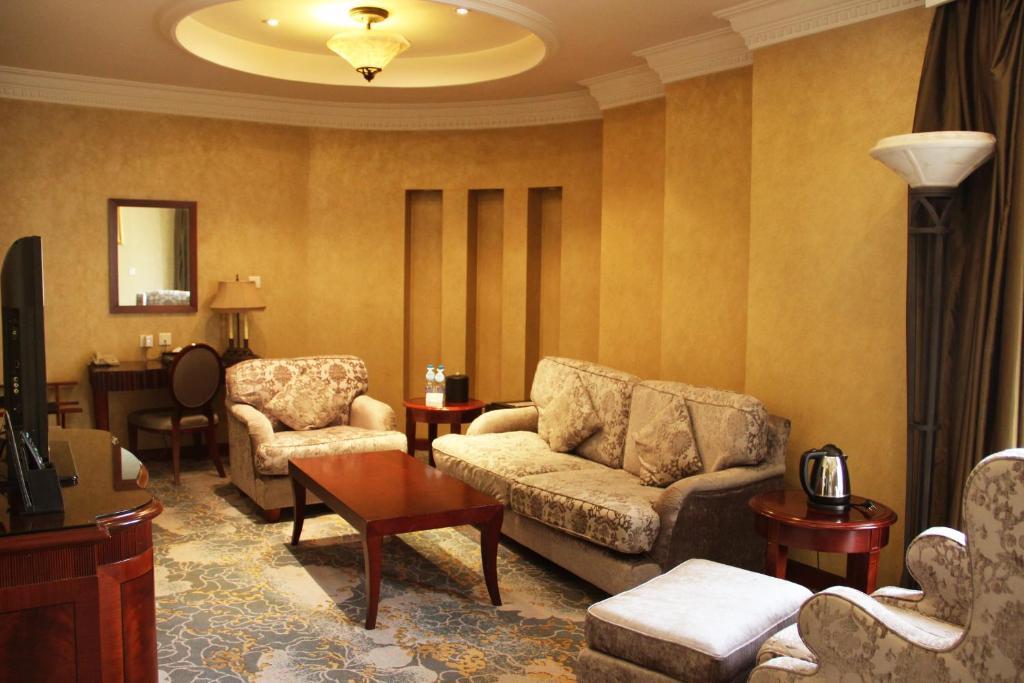 Executive River View Suite