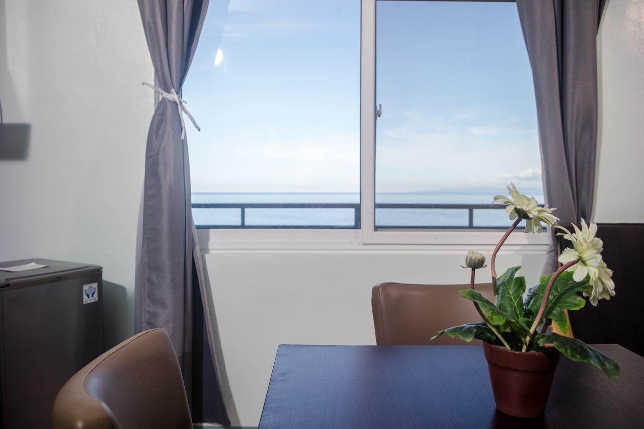 Standard One-Bedroom Apartment,812859279:JPEG