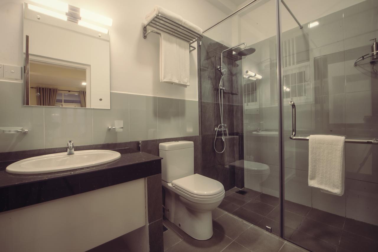 Deluxe Double Room with Lagoon View