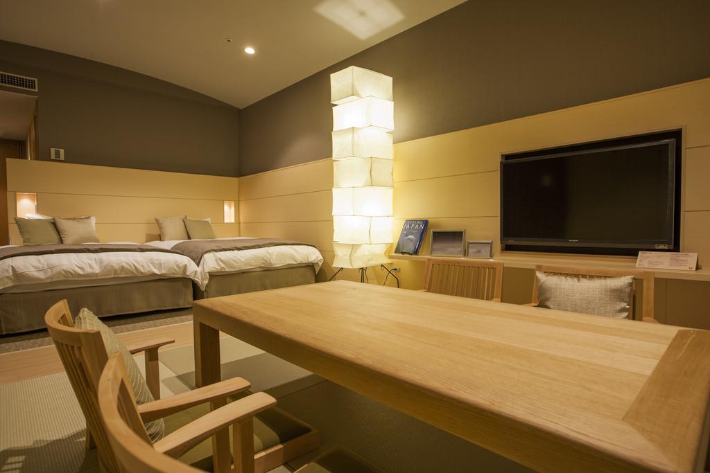 Japanese-Style Room with Tatami Area