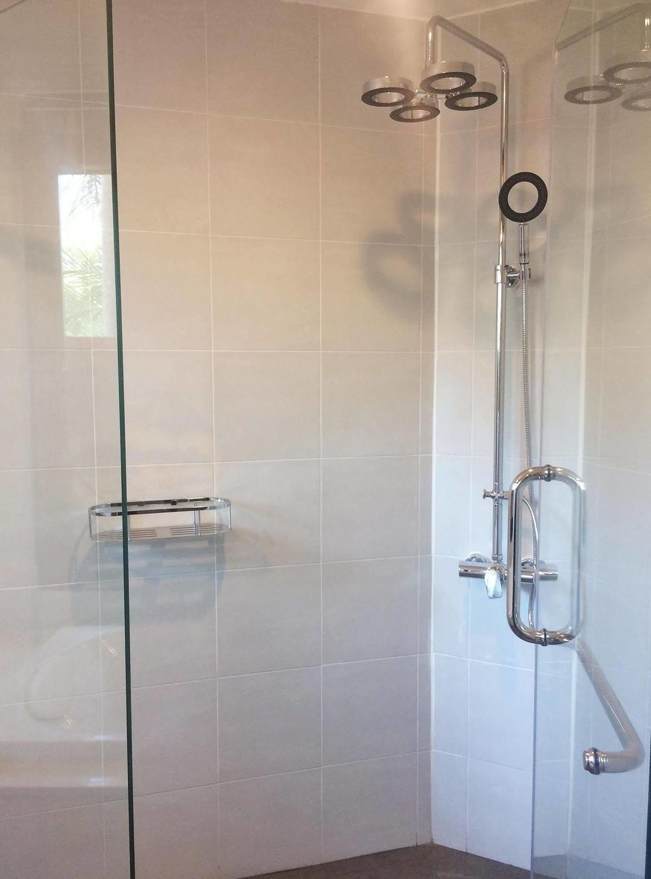 Chambre Double Deluxe - Vue sur Piscine