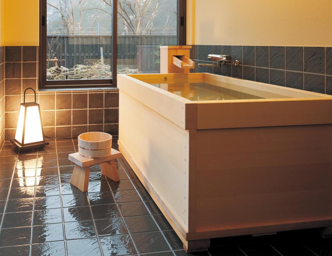 Twin Room with Semi Open-Air Bath
