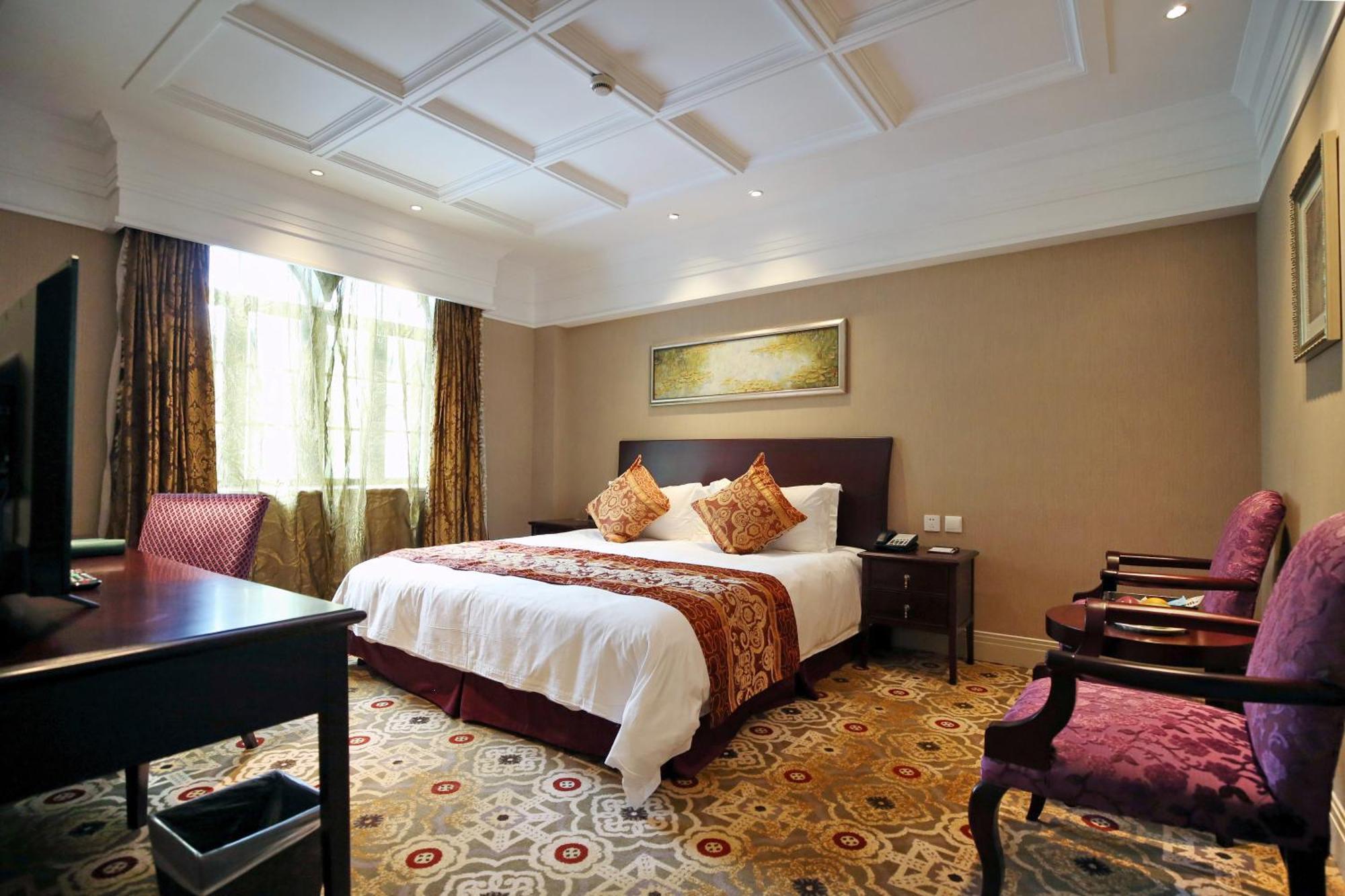 Superior Double or Twin RoomGeniusInclude One,1212759076:JPEG