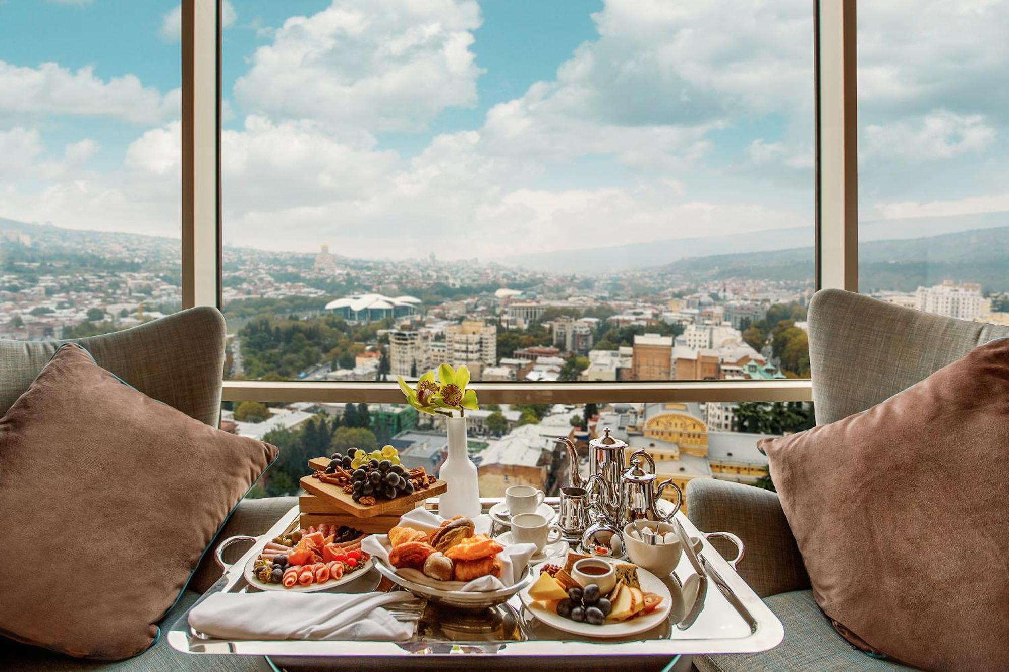 Suite with River View