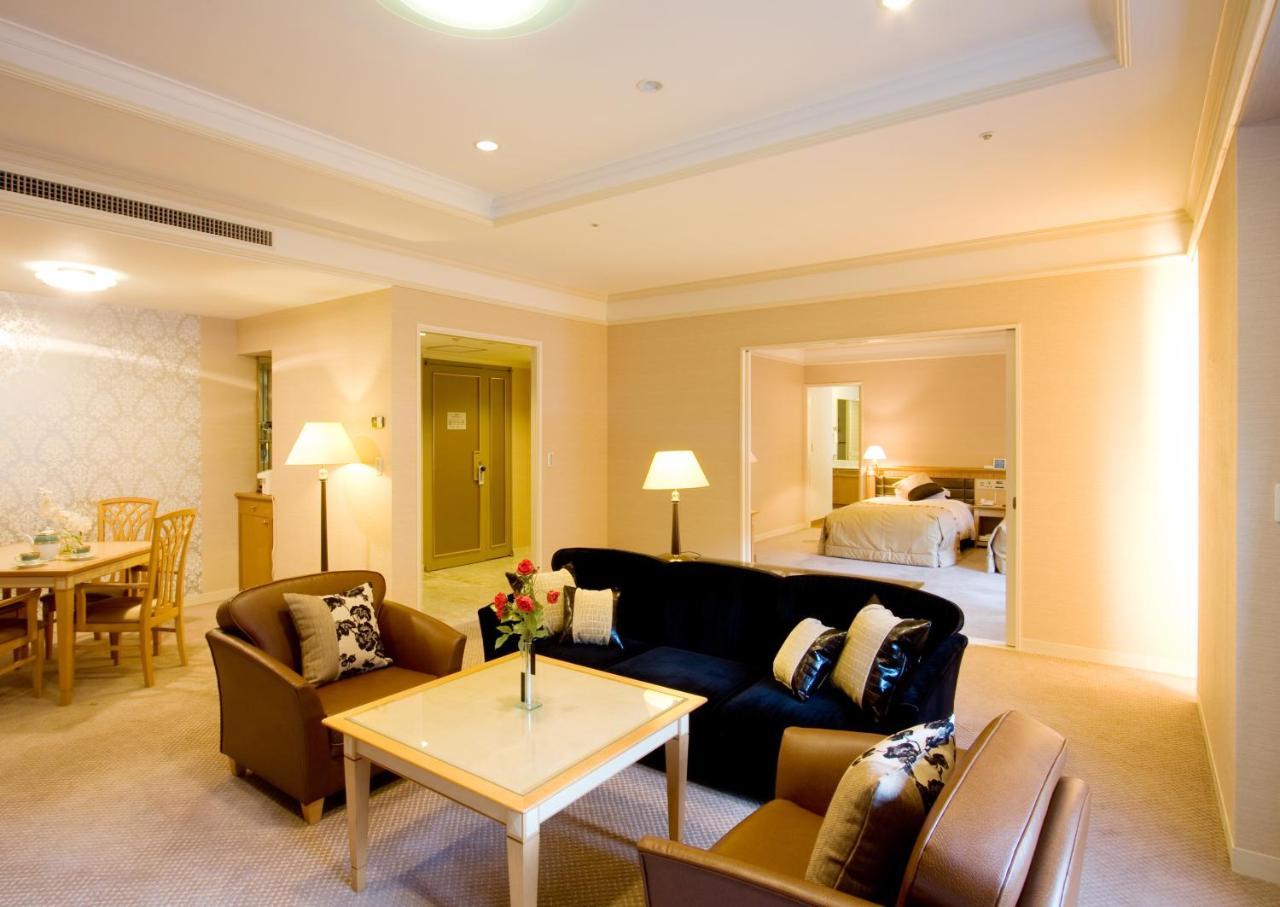 Western Suite