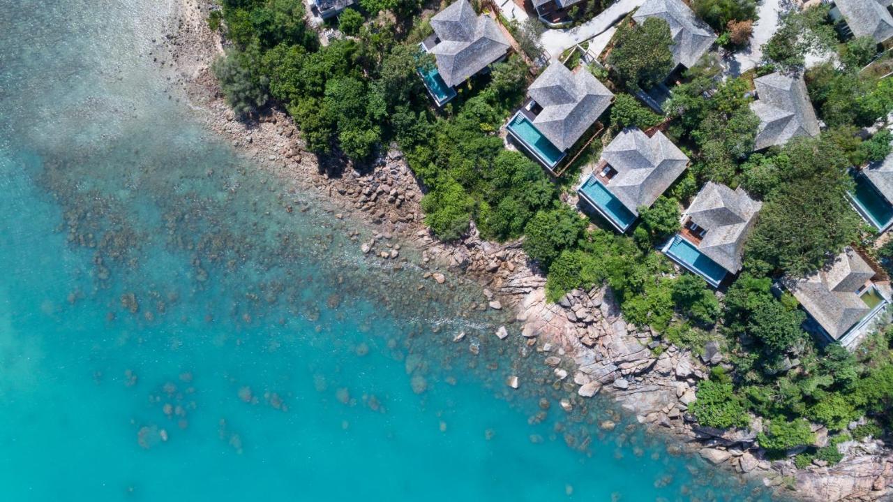 Pool-Villa mit Meerblick