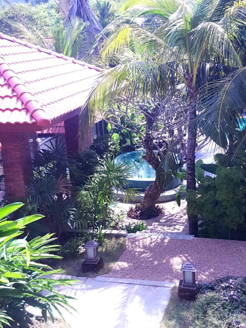Chambre Double de Luxe Côté Piscine