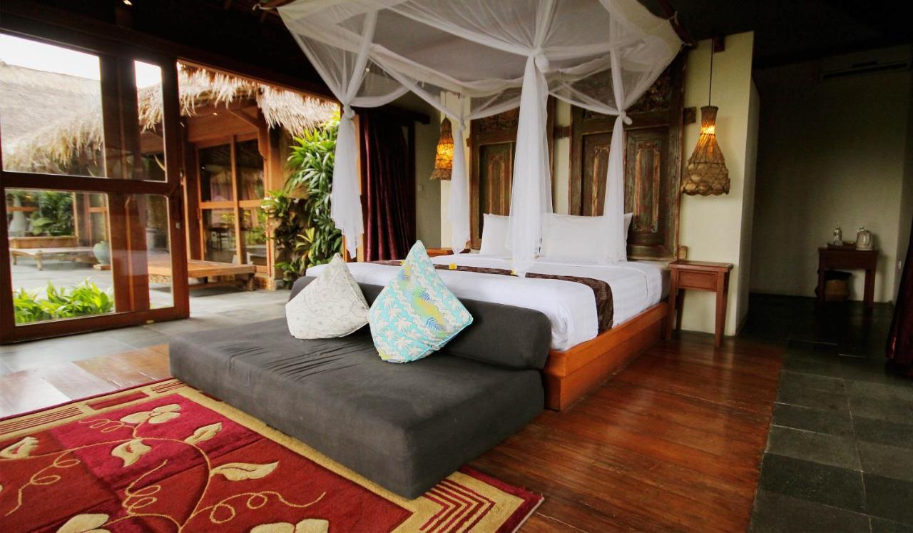 Standard Villa