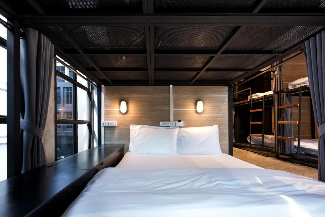 Cama Doble en habitación compartida mixta de 12 camas