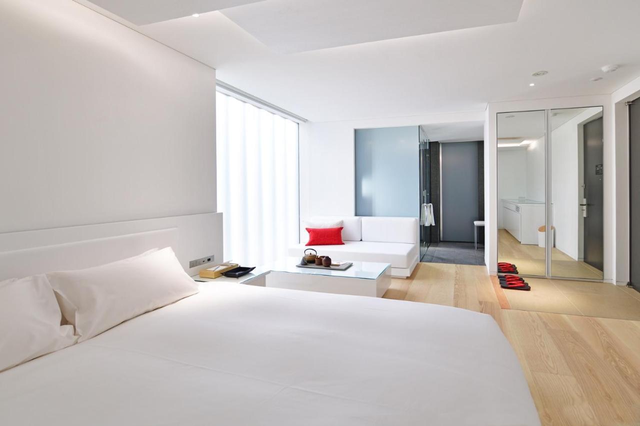 Standard Double Room,769128082:JPEG