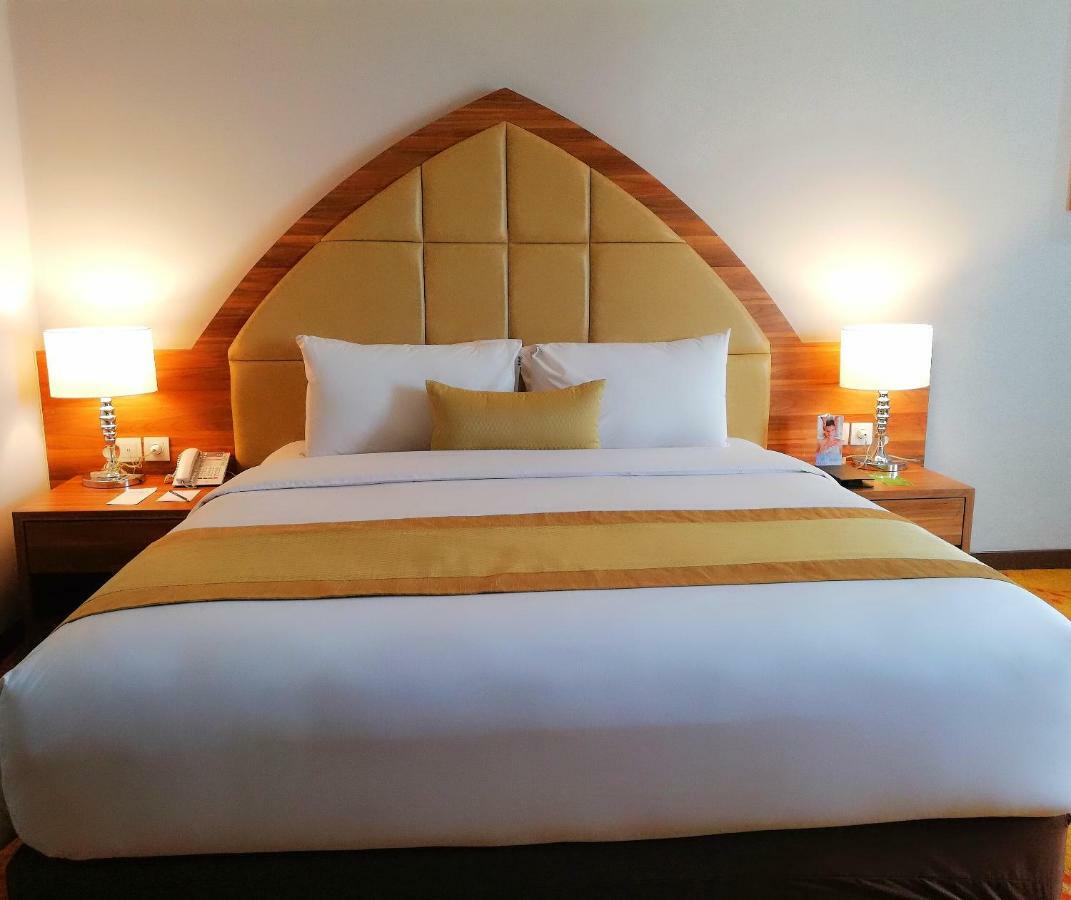Deluxe King Room,784115040:JPEG