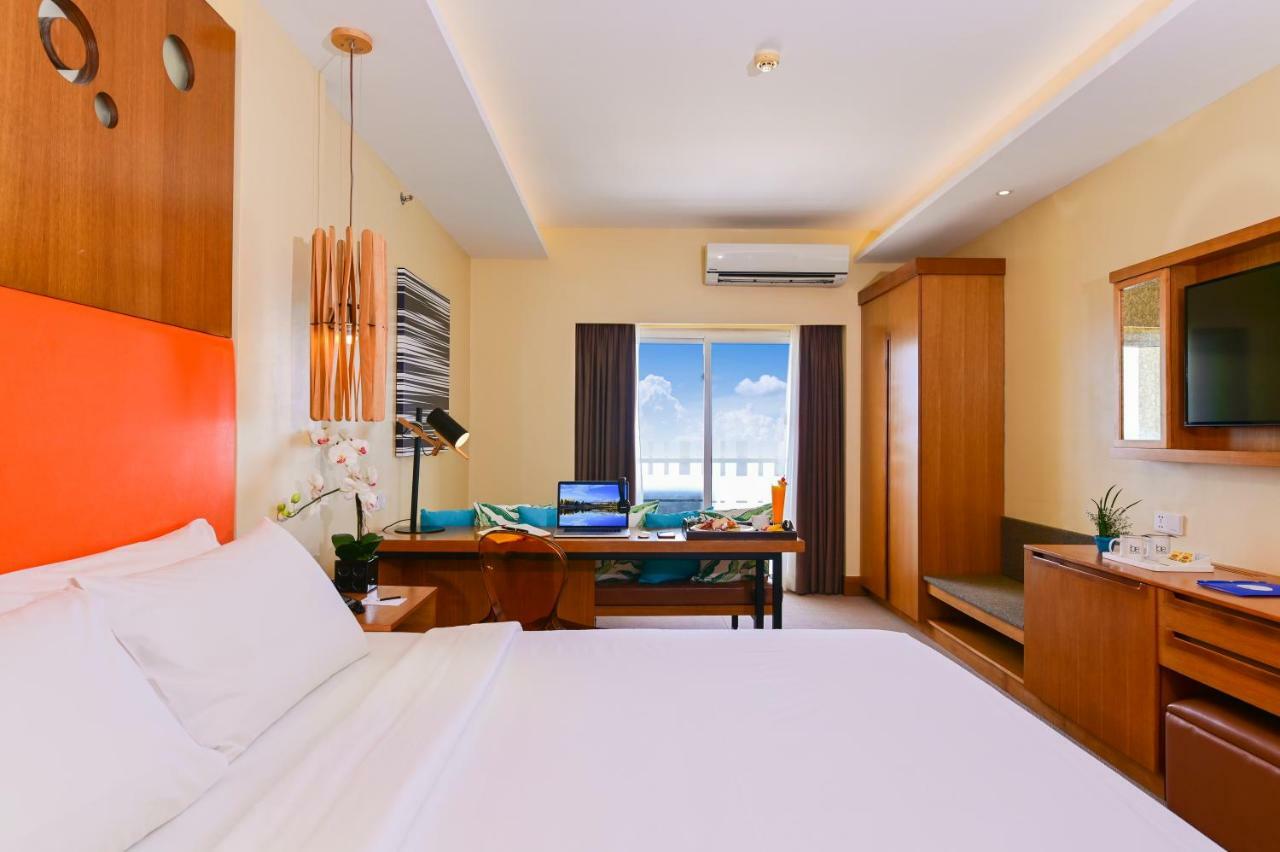 Be Classy King Suite,806722980:JPEG
