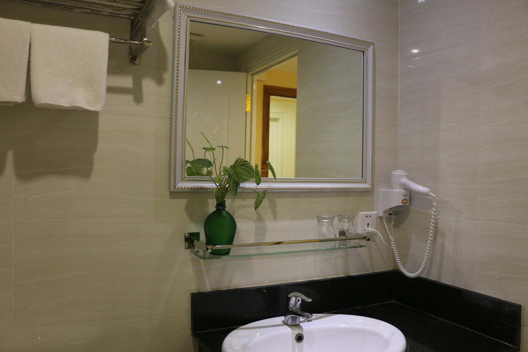 Deluxe Zweibettzimmer