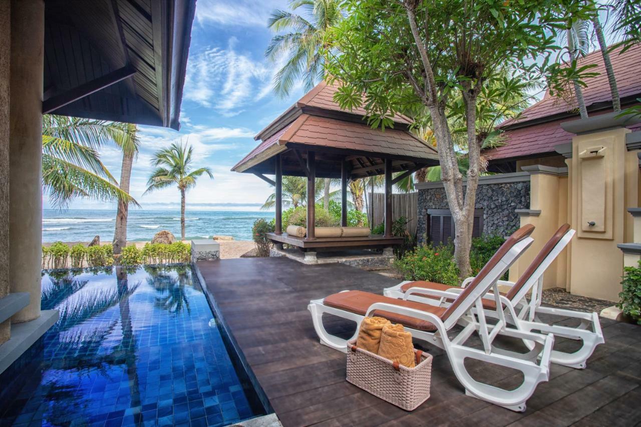 Suite Villa con Piscina e Vista Spiaggia