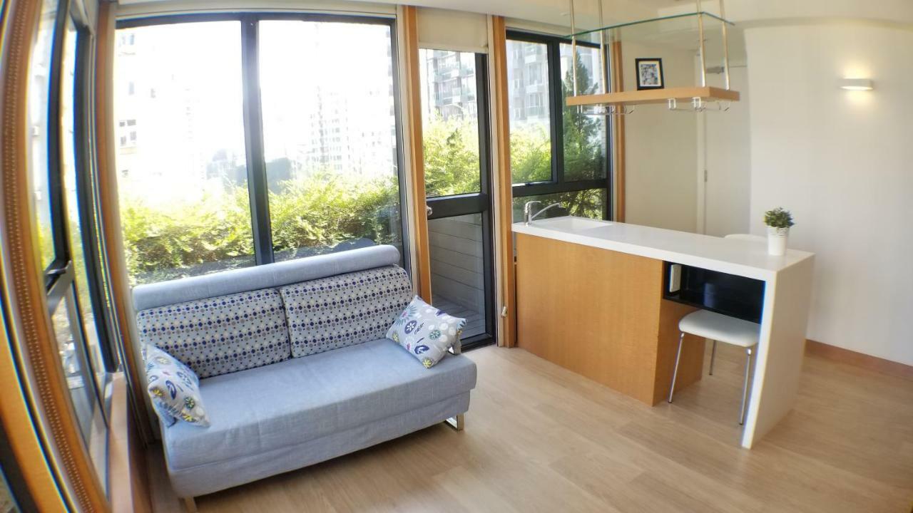 One-Bedroom Apartment with Terrace,813267951:JPEG