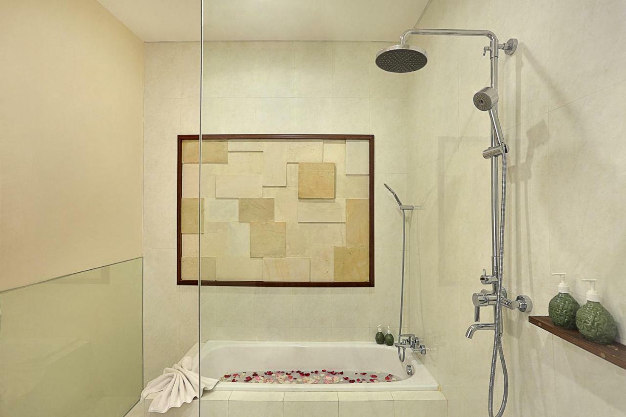 Habitación Doble Deluxe con vistas a la piscina - 1 o 2 camas
