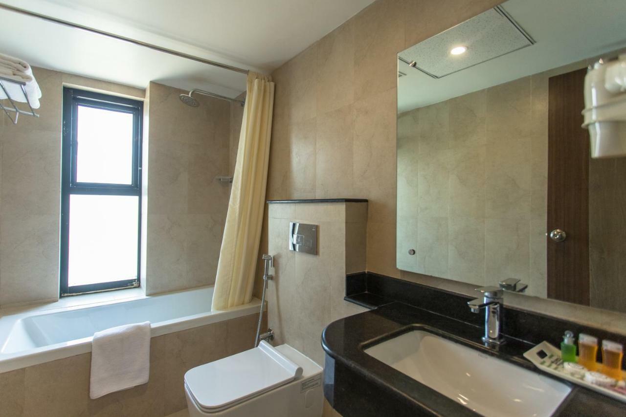 Super Deluxe Room