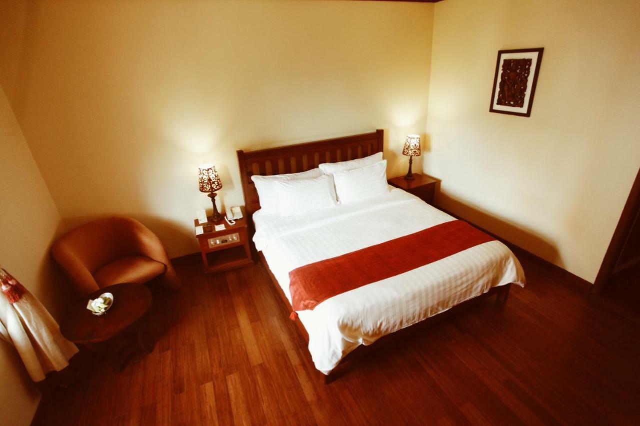 Superior Double Room 1way Shuttle to City Center,943223368:JPEG