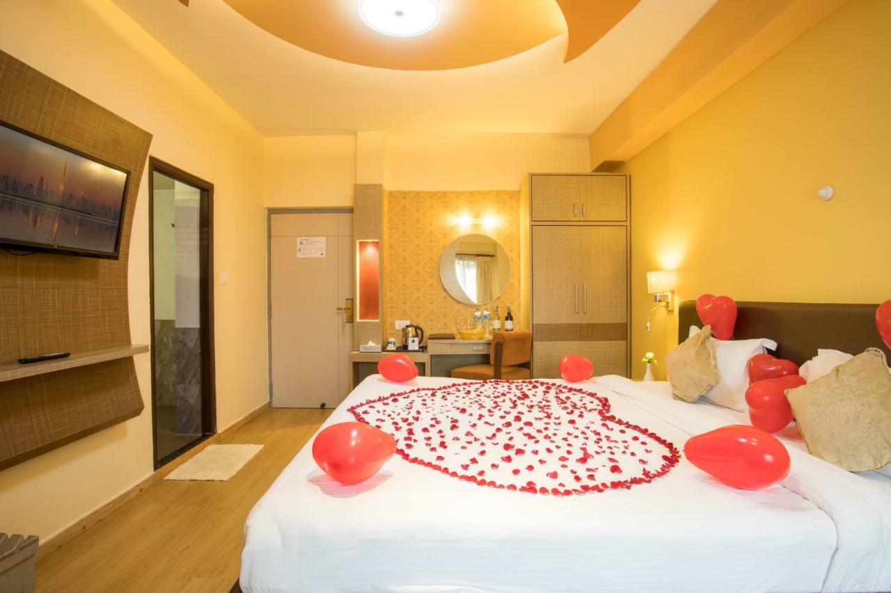 Deluxe Doppelzimmer mit 24-Stunden-Check-in, 20 % Ermäßigung auf die erste Wellnessanwendung und kostenlosem Flughafentransfer (einfache Fahrt)