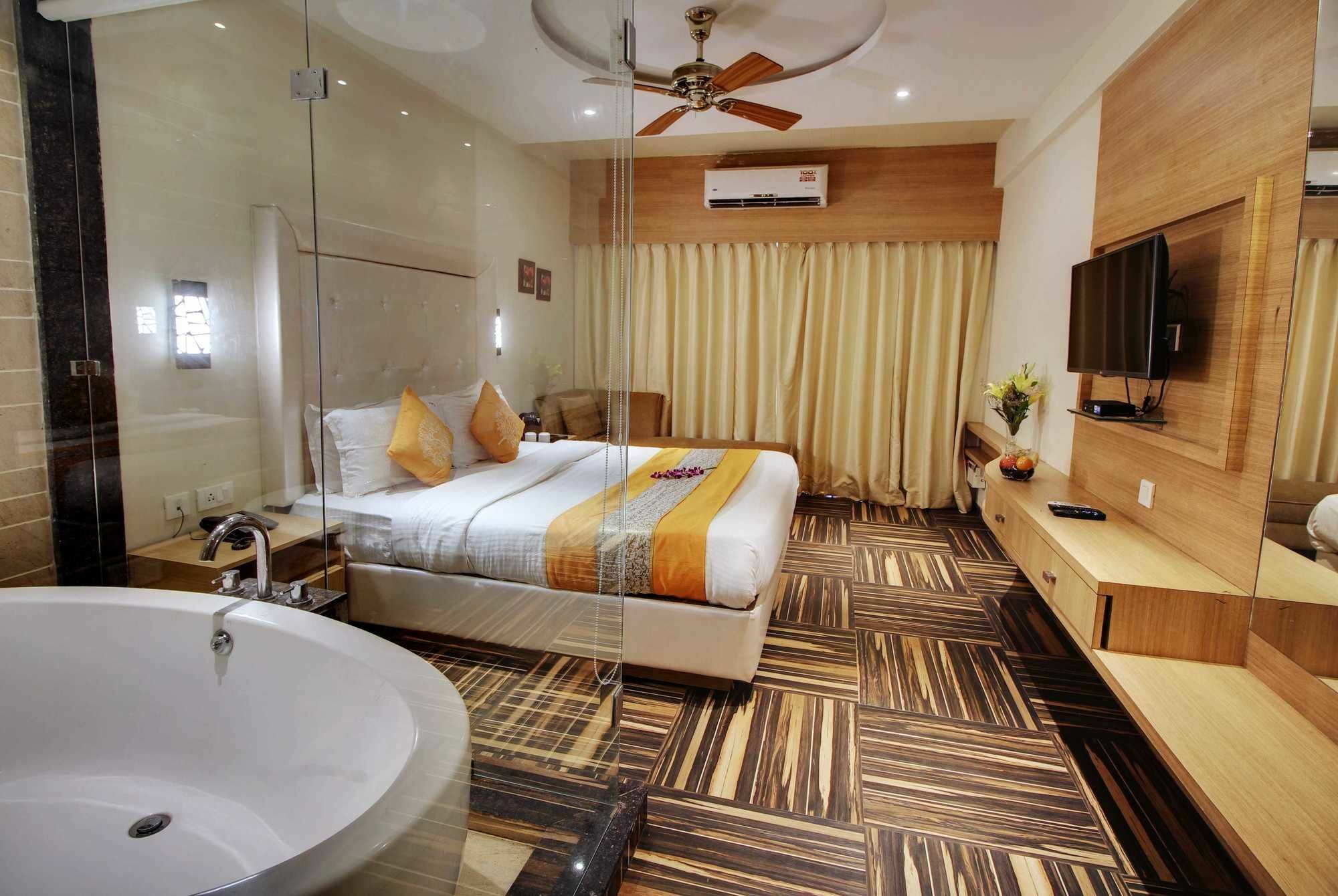 Superior Queen Room