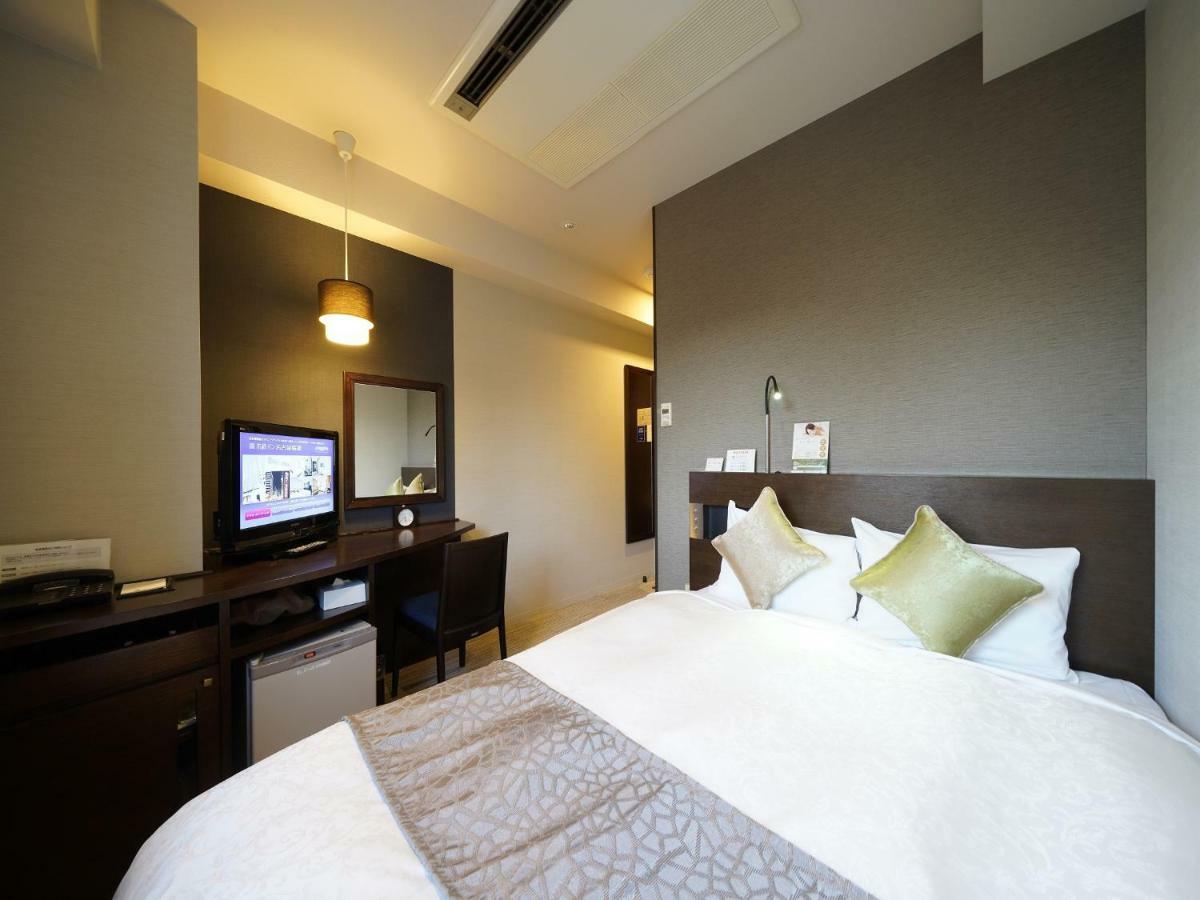 Chambre Double Moyenne - Fumeurs