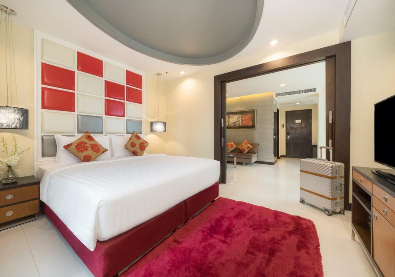 Executive Suite