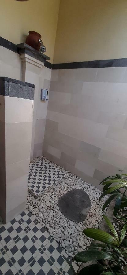 One-Bedroom Bungalow