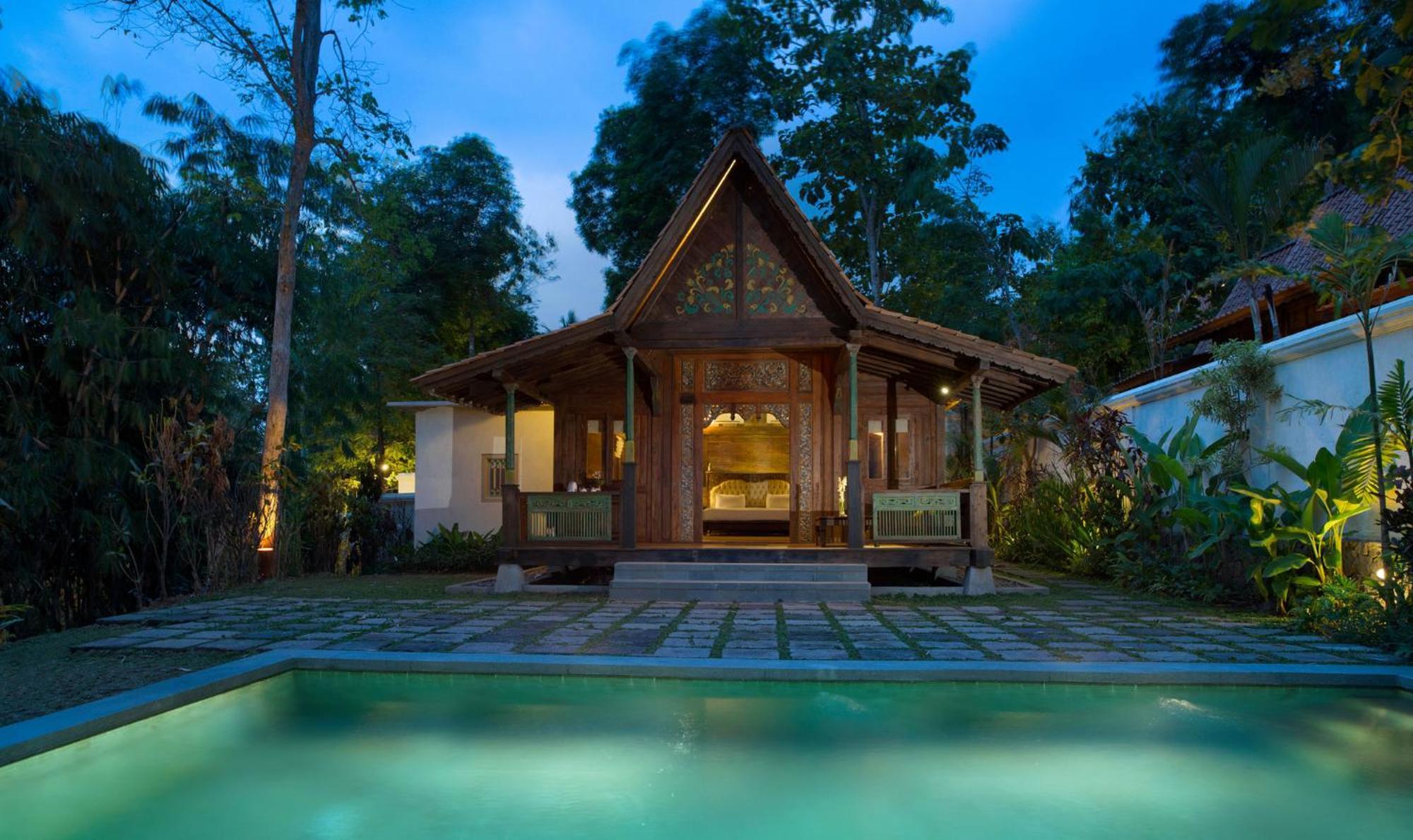 Exclusive Traditional Pool Villa