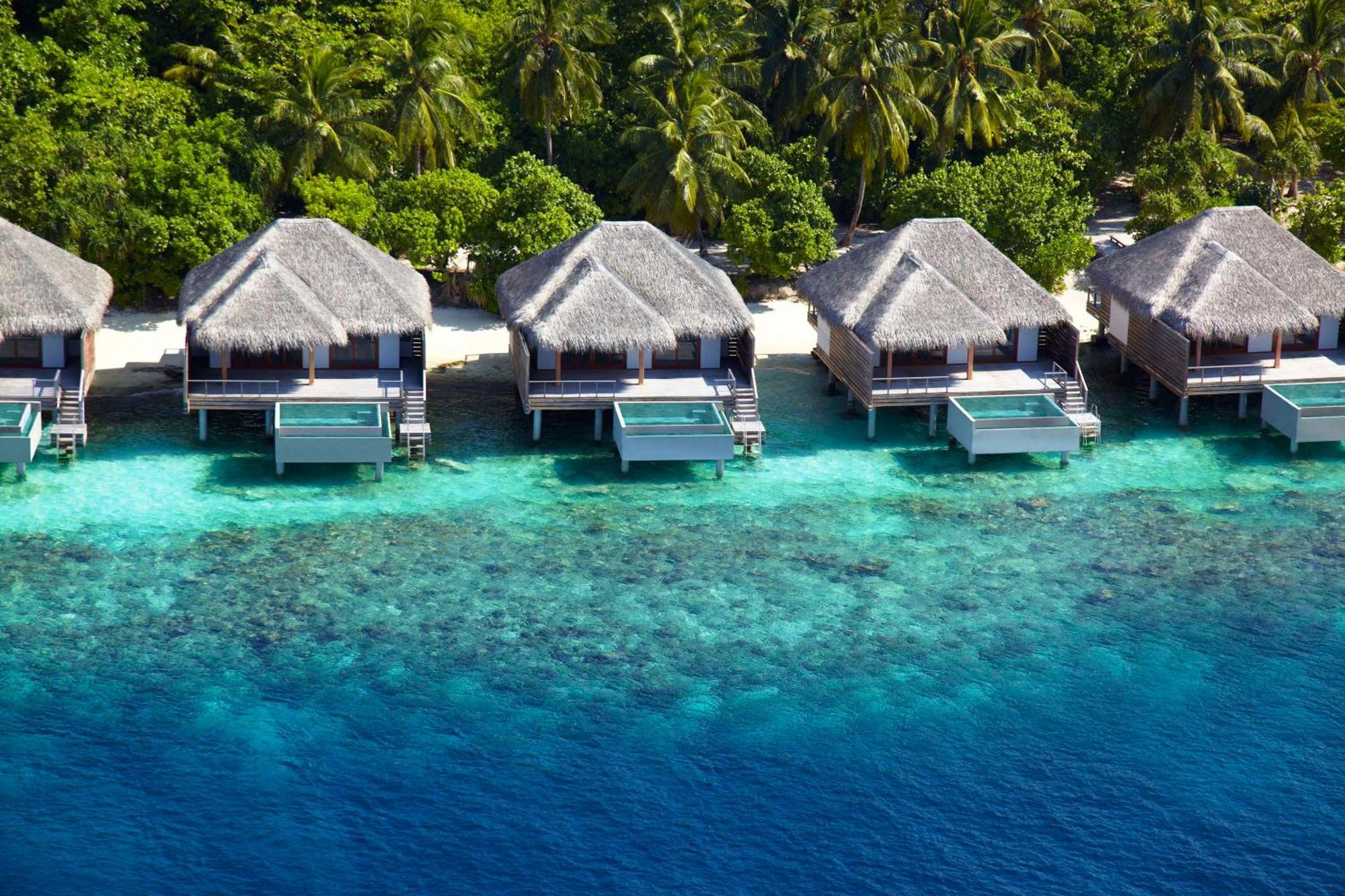 Waterfront Pool Villa 150sqm Butler Service Direct reef access