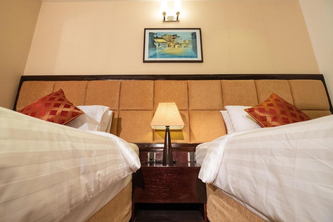 Standard Twin Room