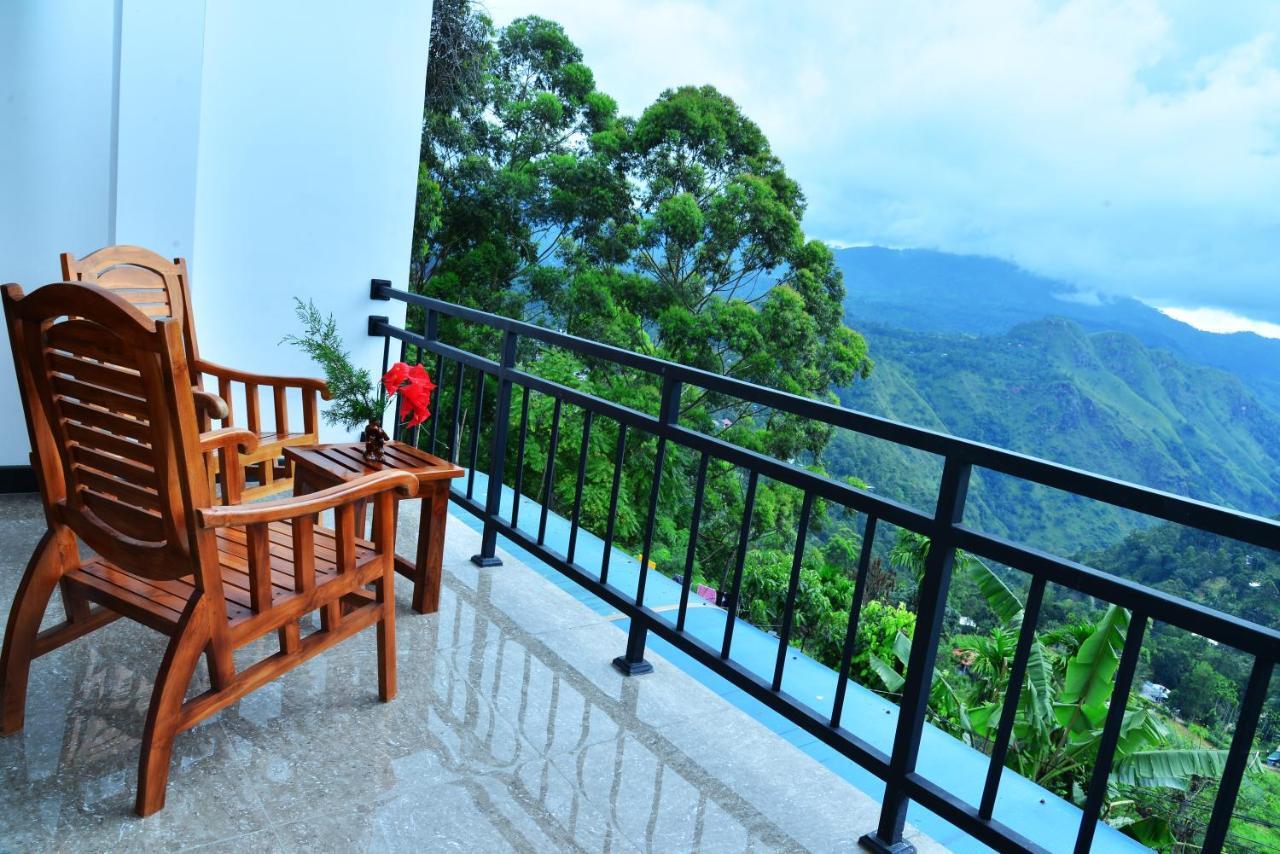 Habitación Familiar con vistas a la montaña