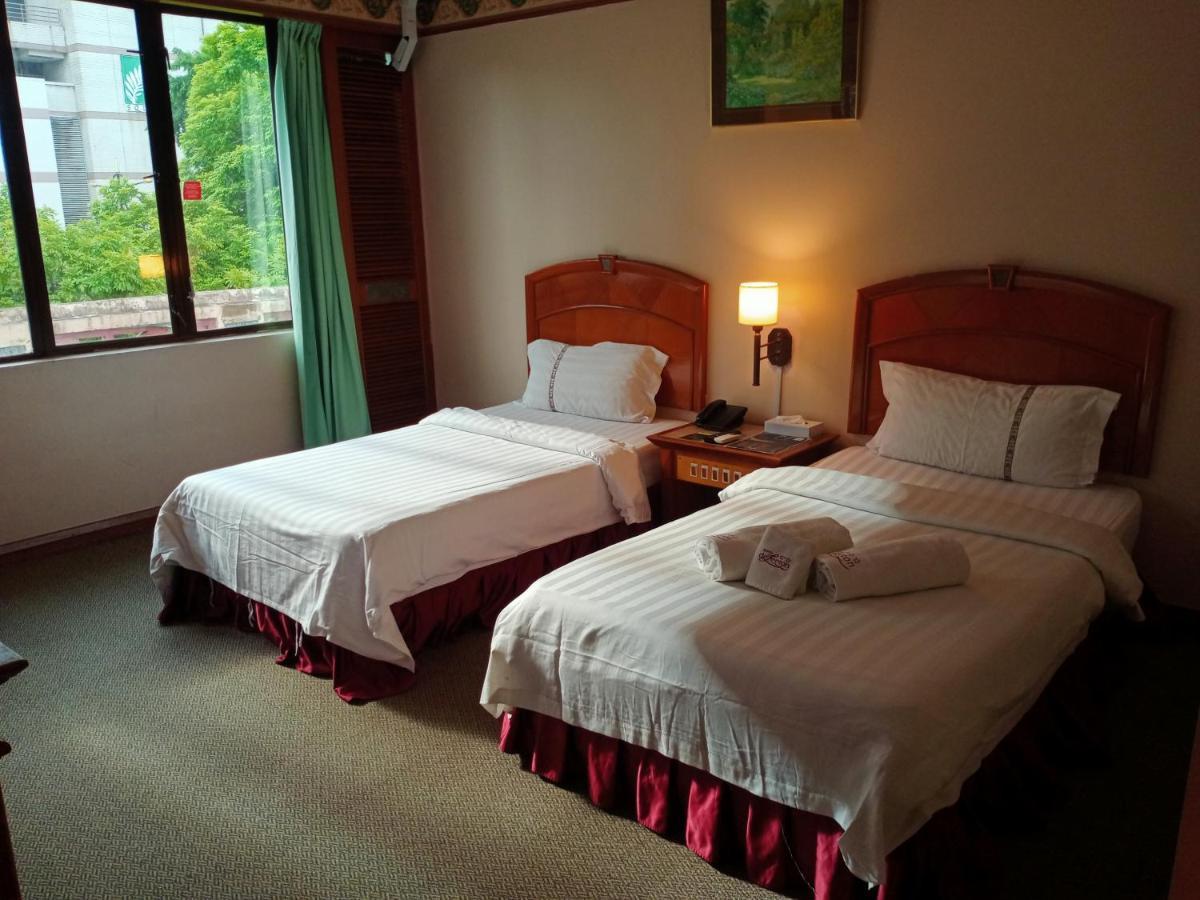 Deluxe Twin Room,998500143:JPEG