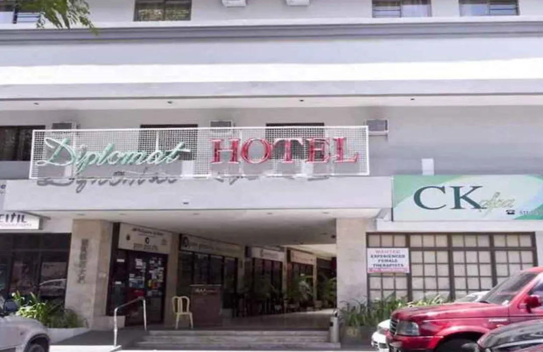 Diplomat Hotel-1
