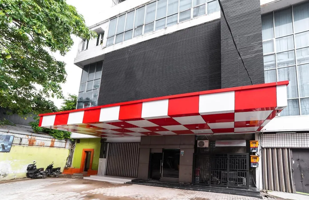Glamour Hotel And Spa-1