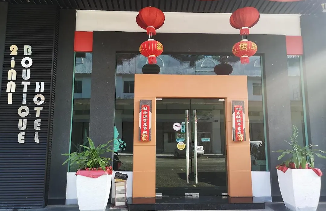 2 Inn 1 Boutique Hotel & Spa-1