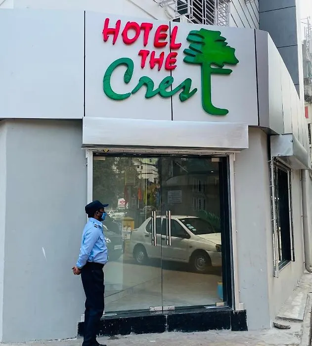 Hotel The Crest-1