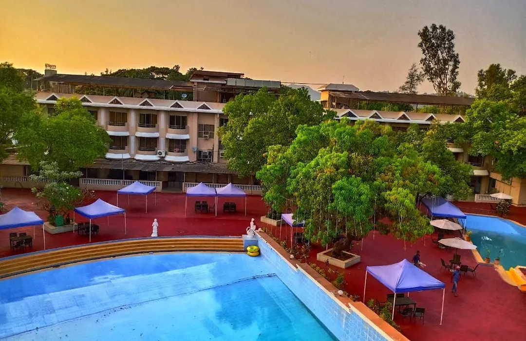 Aron Resort Lonavala-1