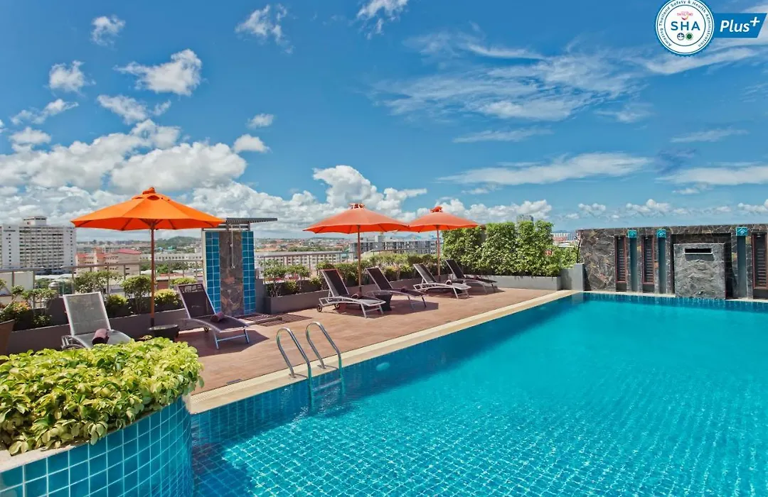 Adelphi Pattaya-1